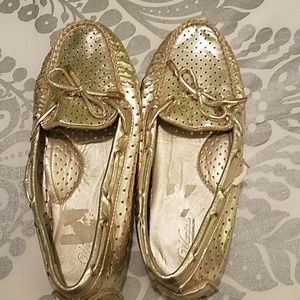 Gold driving shoes